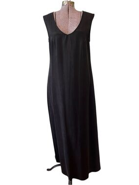 Simple Black Maxi Dress